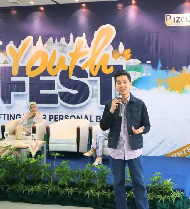 YouthFest 6